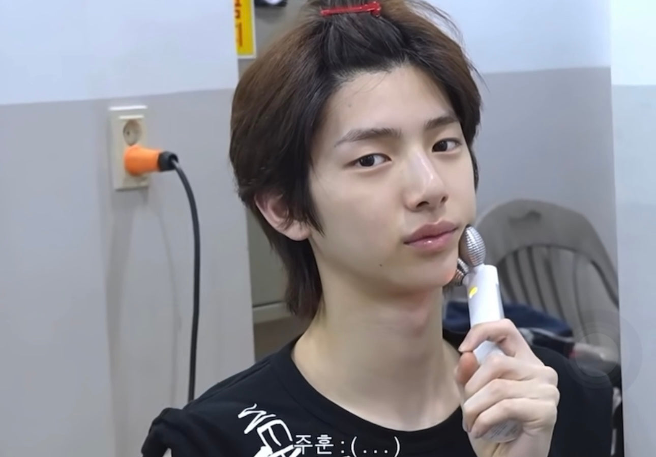 [Cortis同款]現貨EMS V-Thera瘦面緊緻美容儀