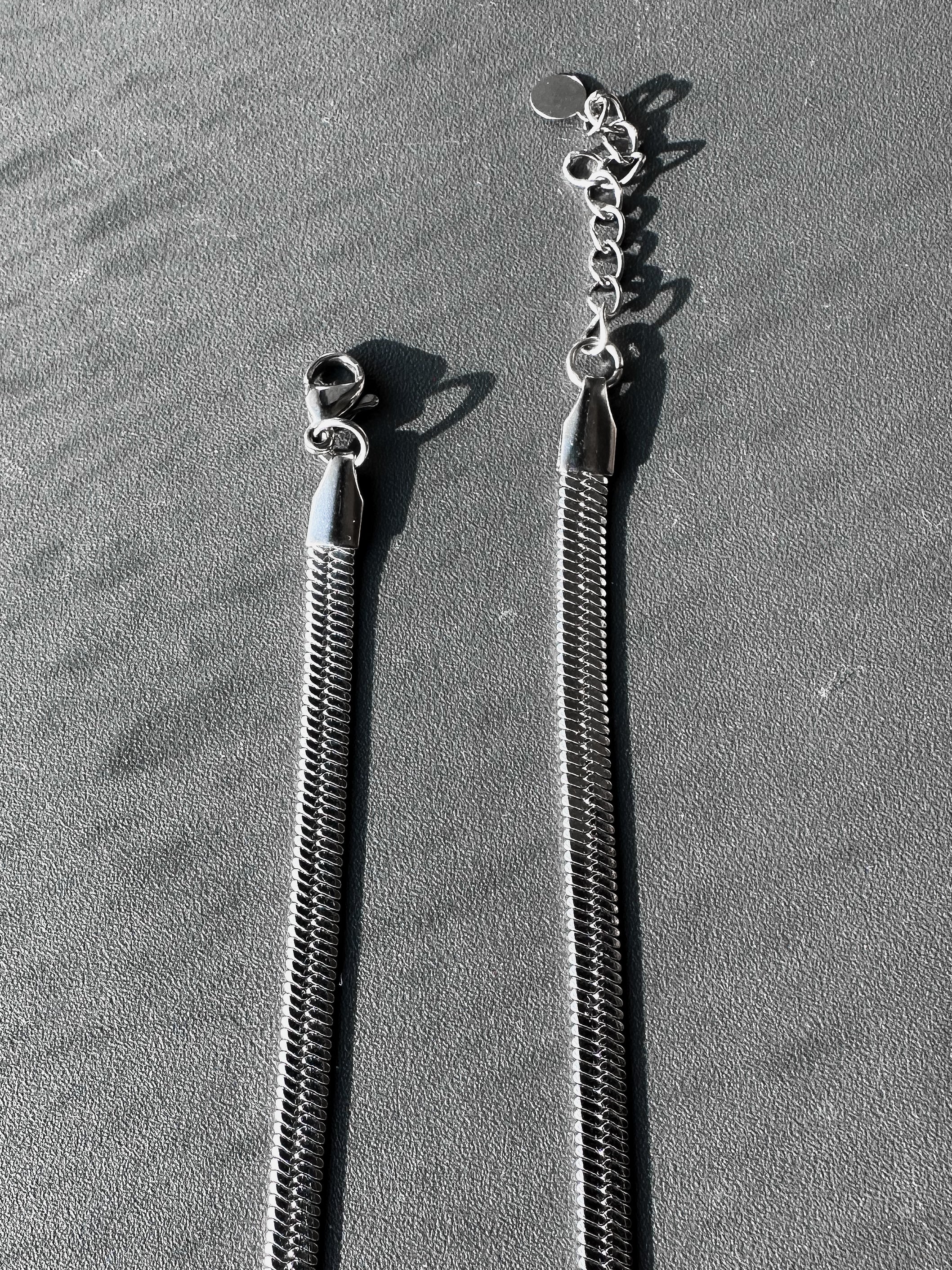 Herringbone necklace