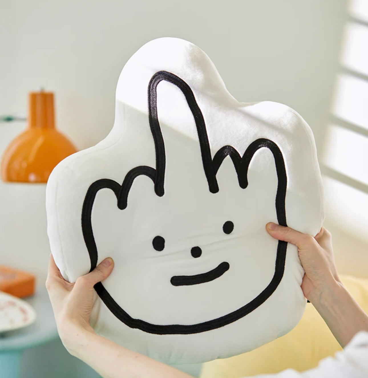 [減壓]LineFriends可愛不失禮貌舉中指抱枕