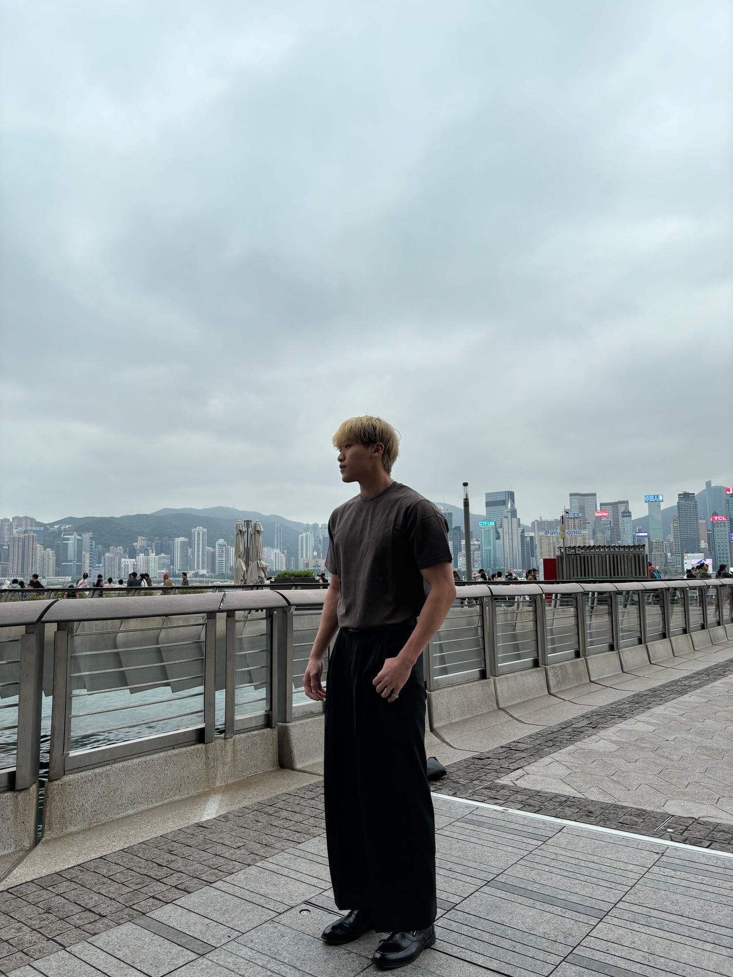 [自家品牌]純棉碳灰短袖上衣 韓國男裝