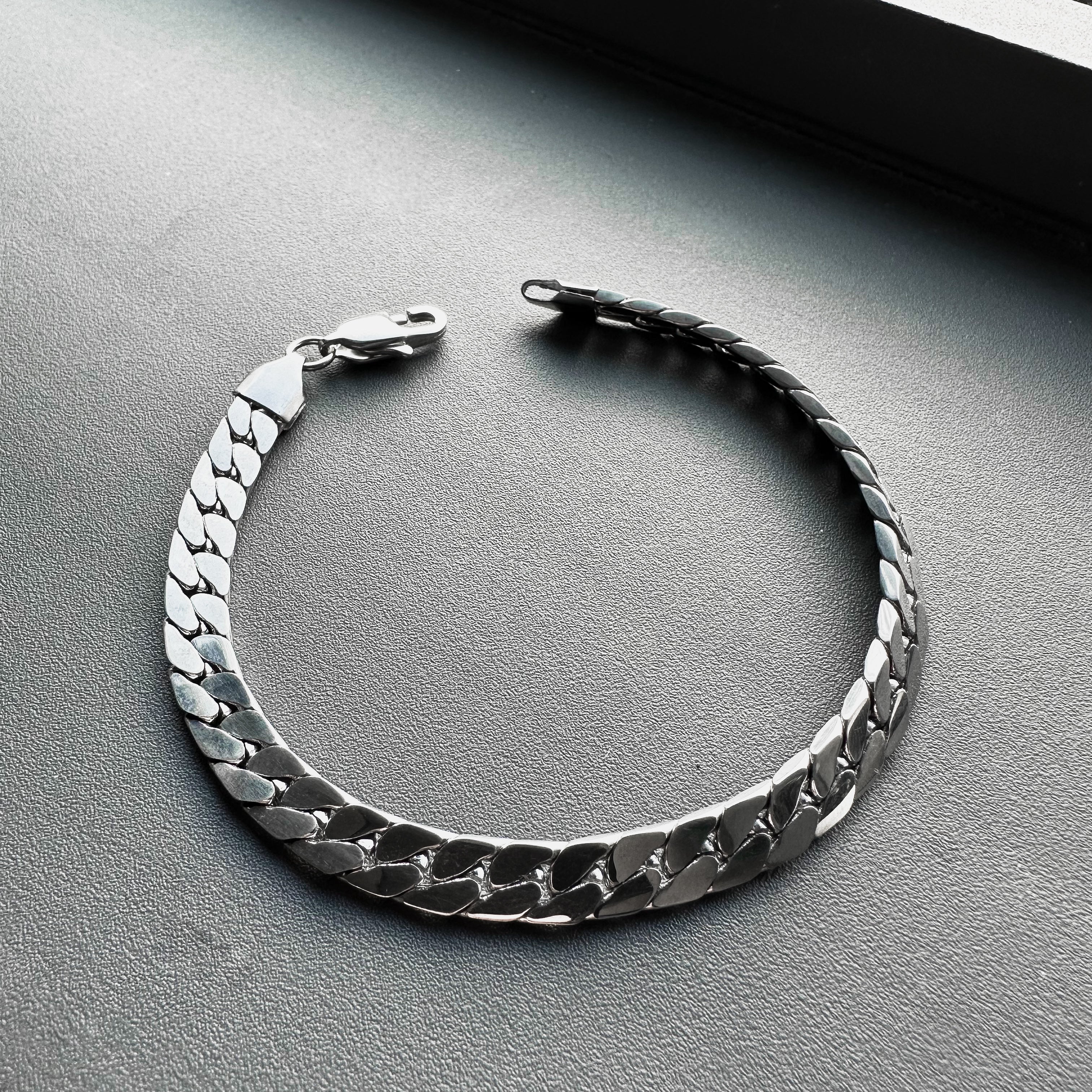Swirl Chain Bracelet