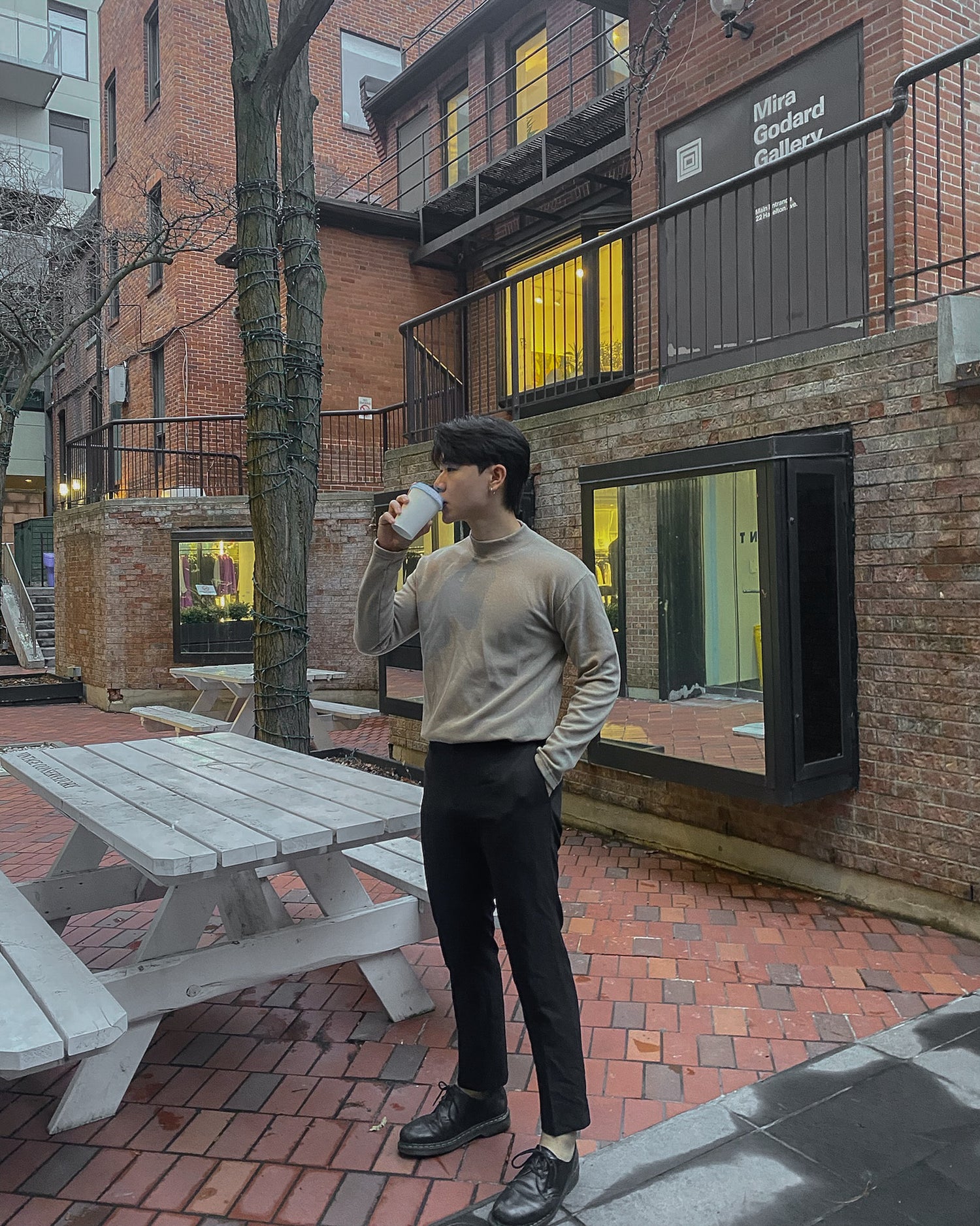 米色半領打底上衣