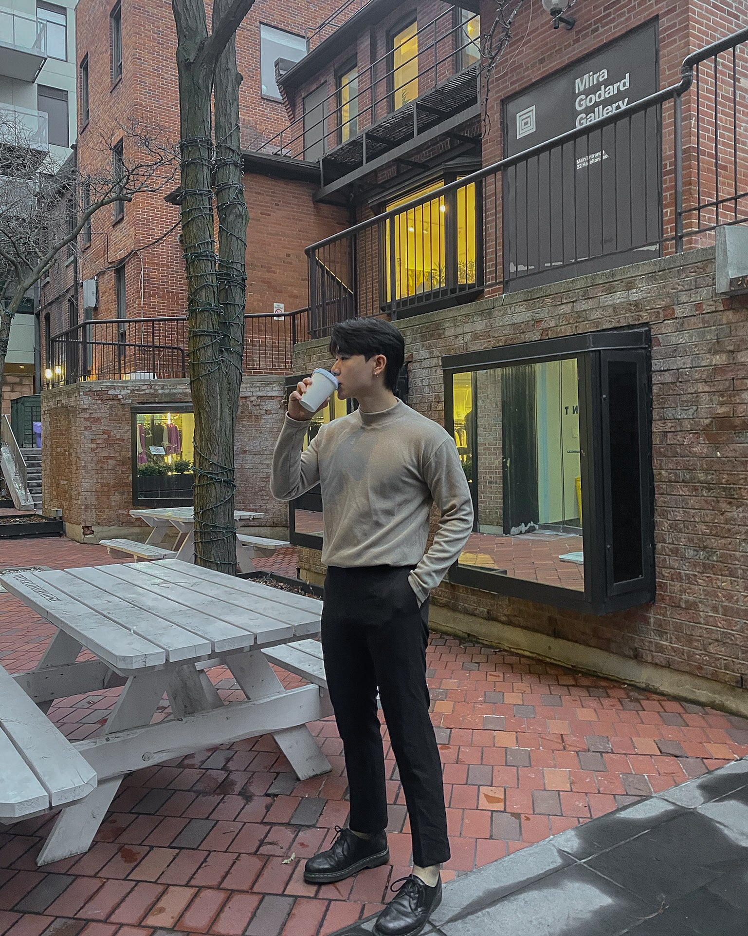 米色半領打底上衣