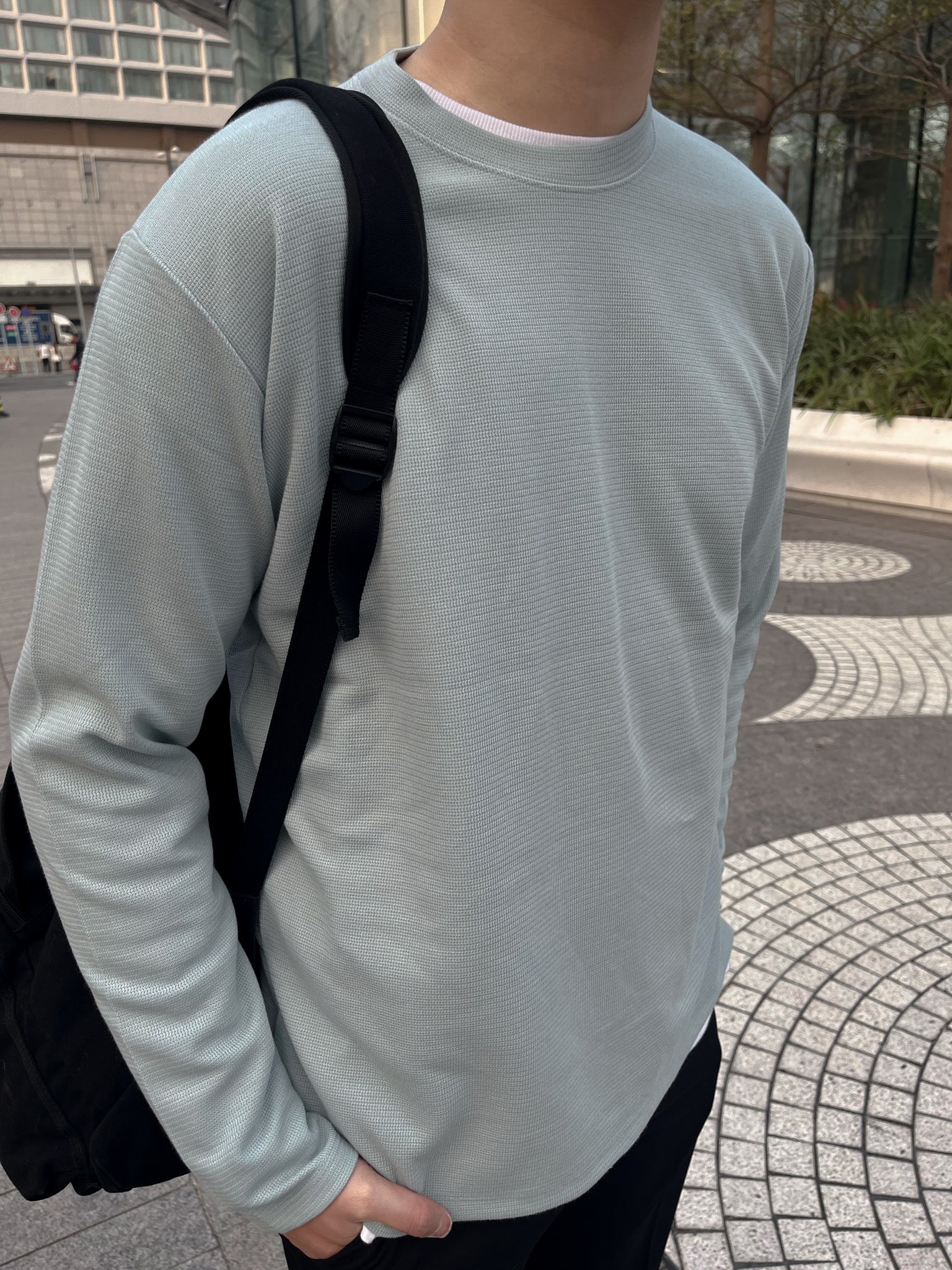 湖水藍上衣