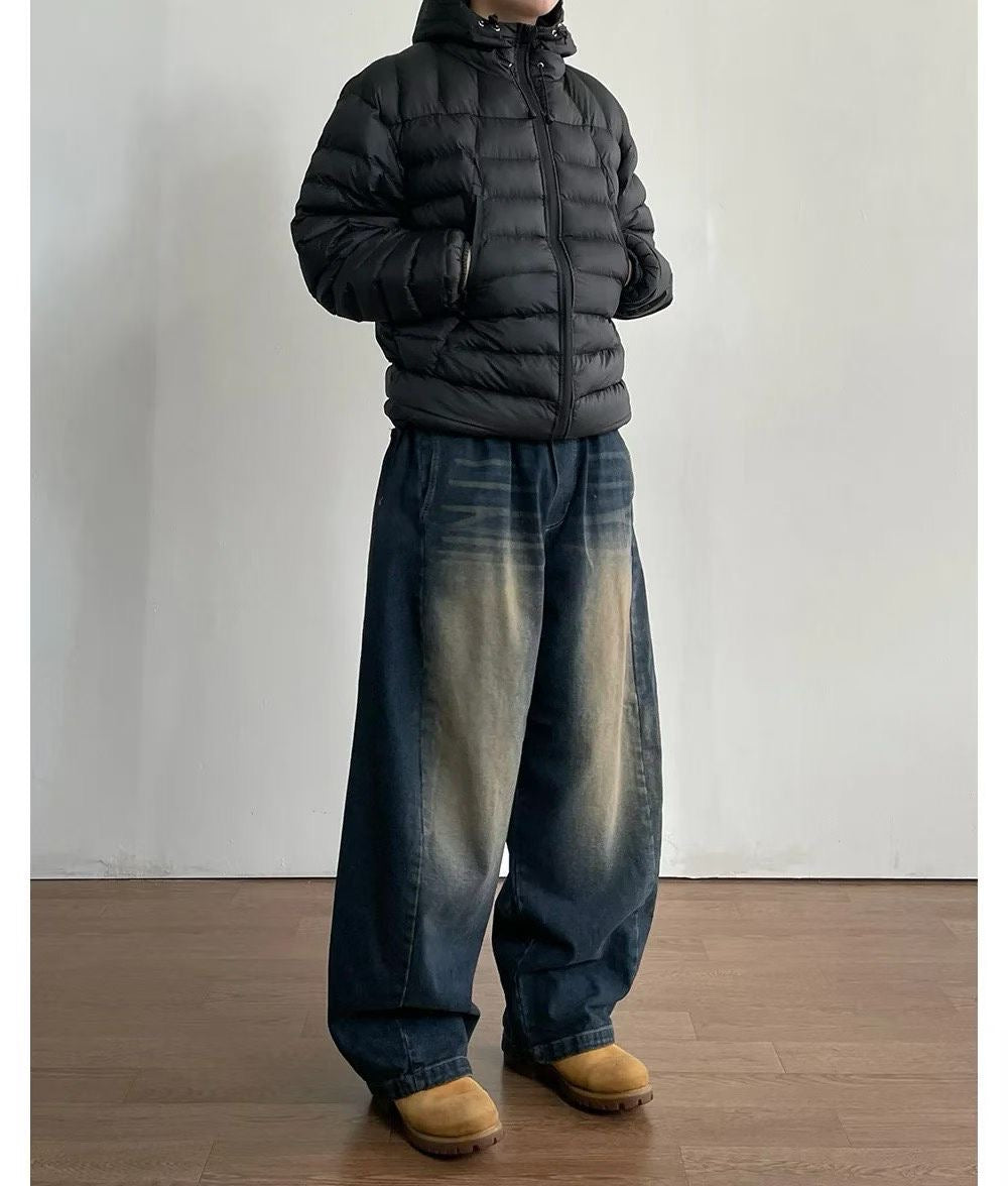 深藍彎刀牛仔褲