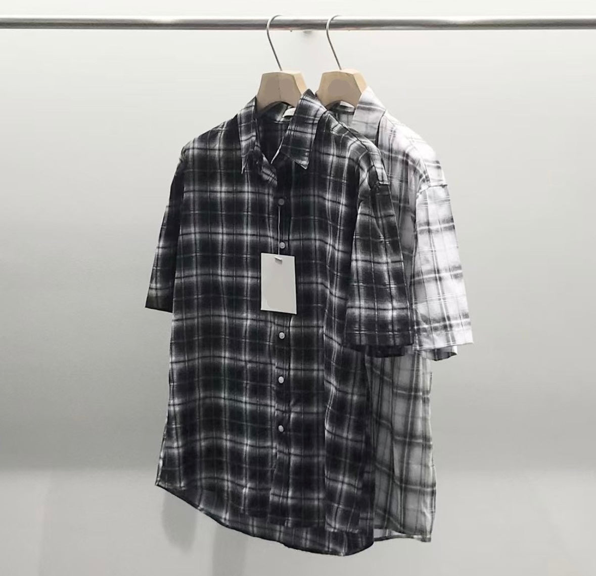 黑白格仔短袖襯衫