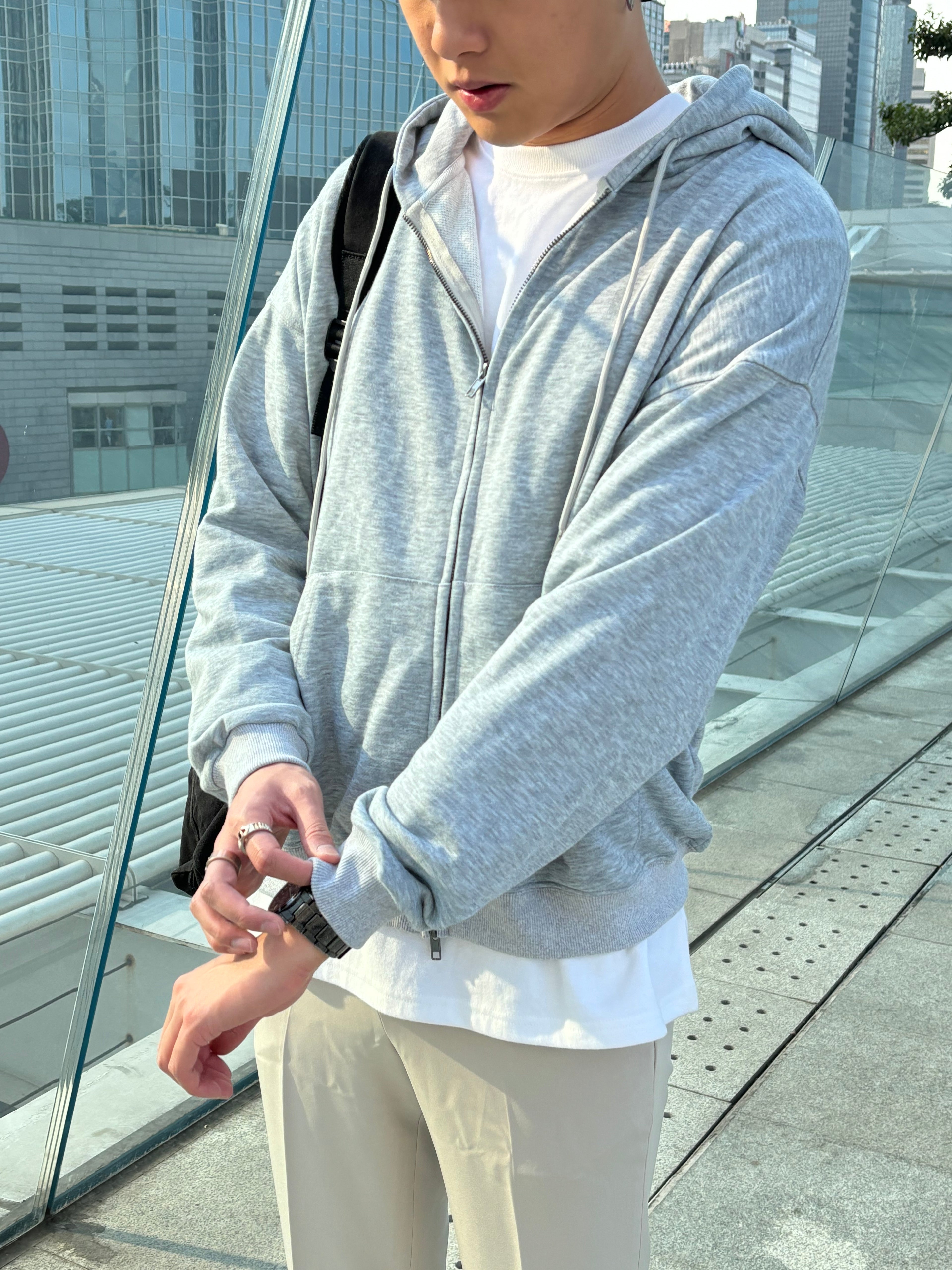 簡約基礎色外套