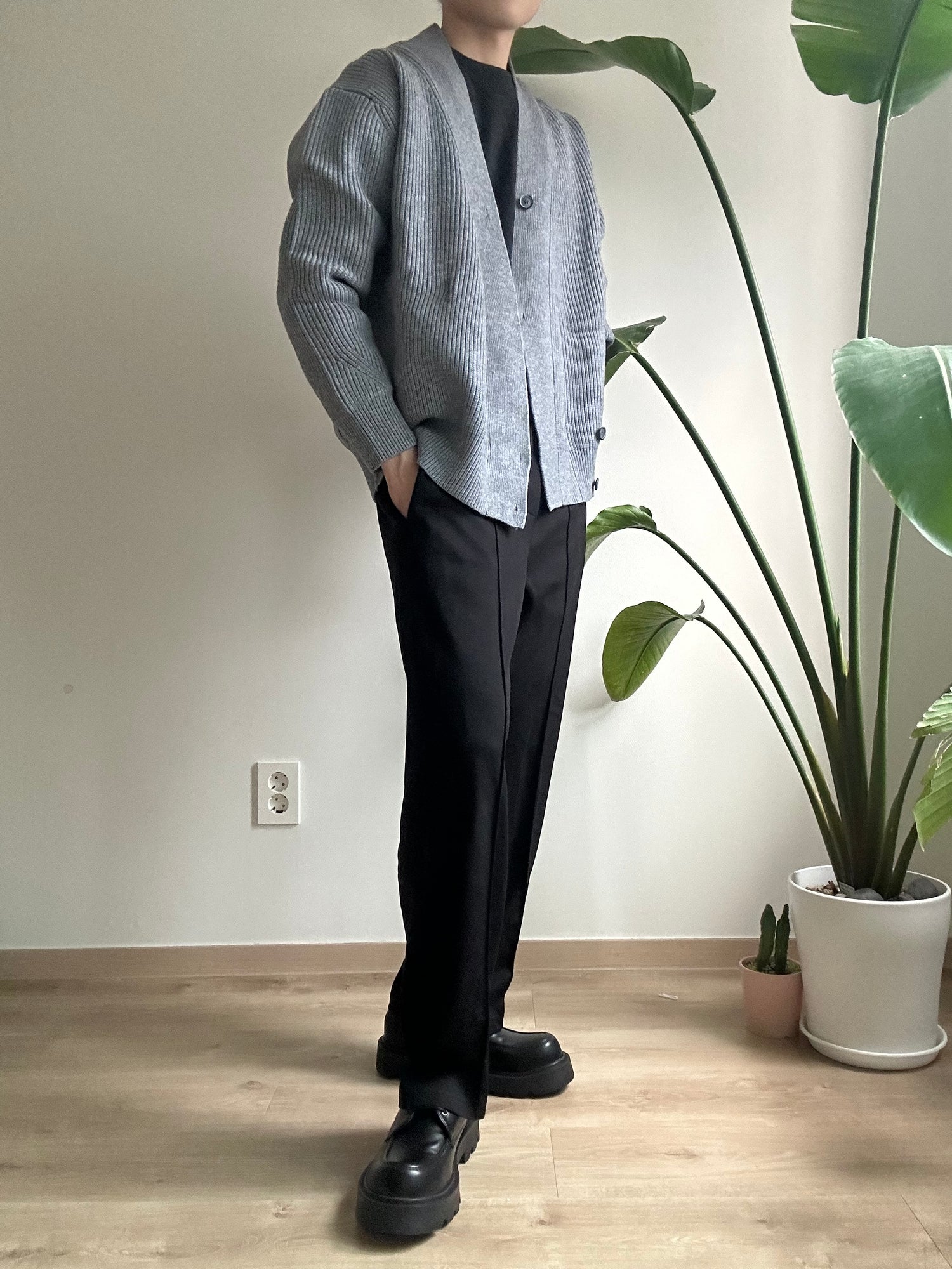 簡約灰色針織外套