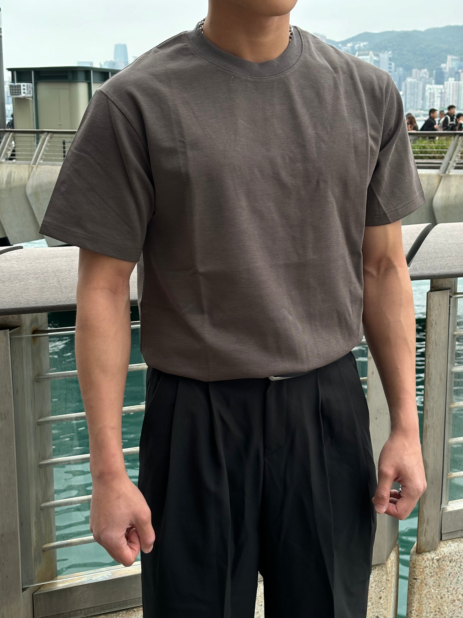 [自家品牌]純棉碳灰短袖上衣 韓國男裝