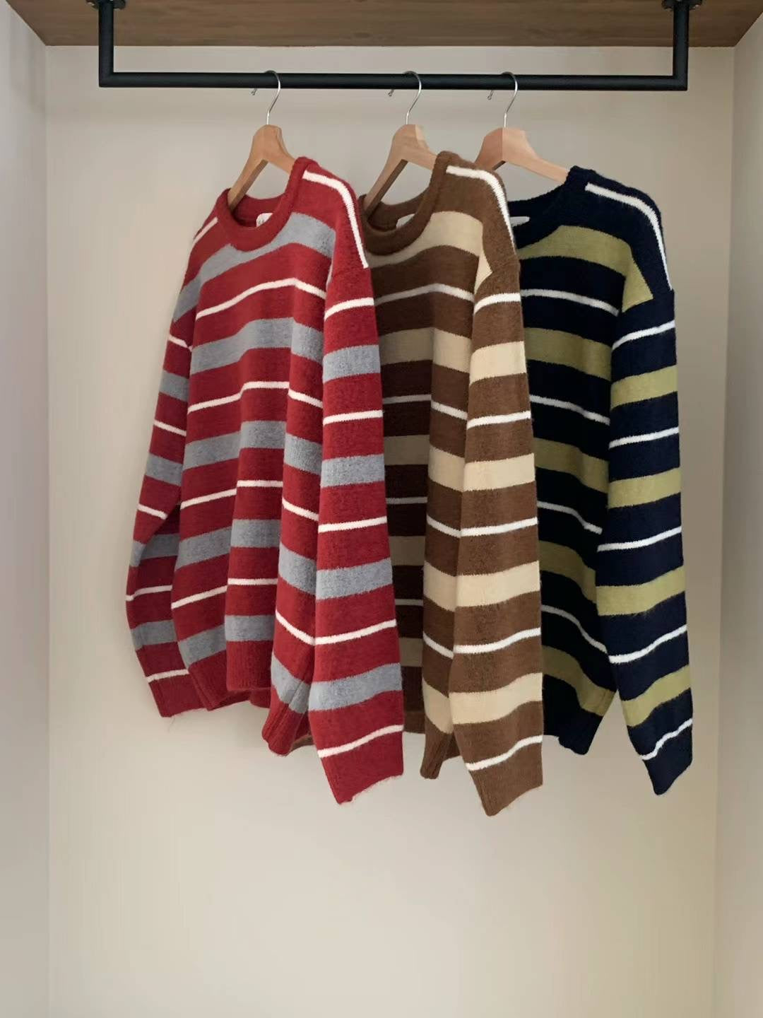 間條混色針織上衣 韓國男裝