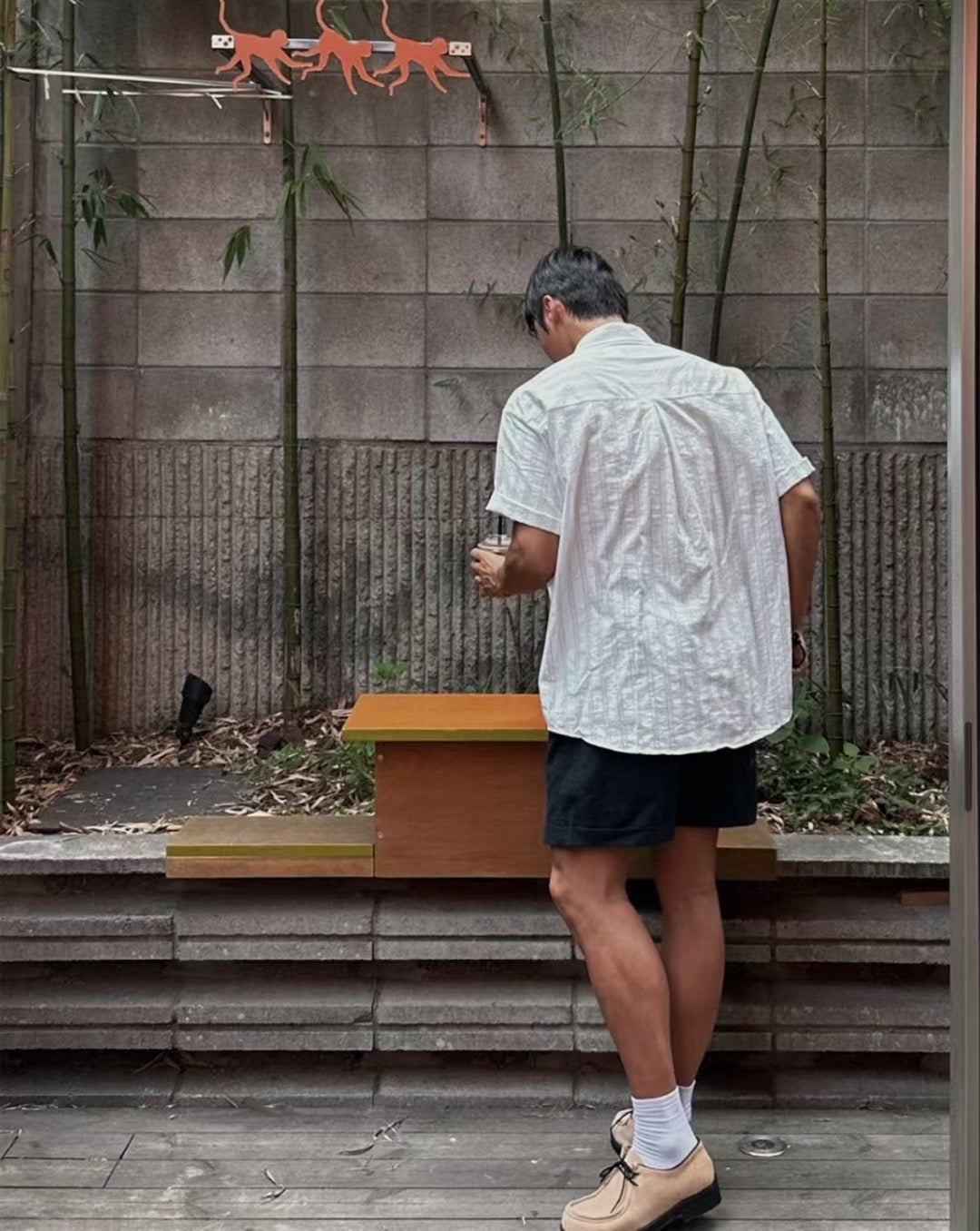 清爽間紋短袖襯衫