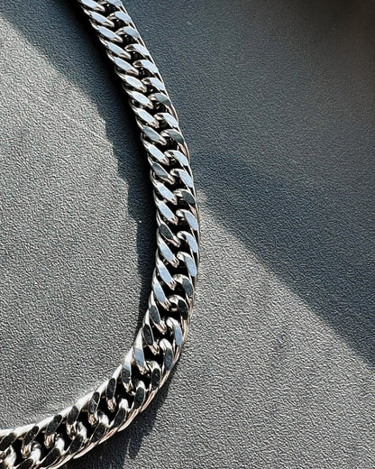 Curb Chain Necklace