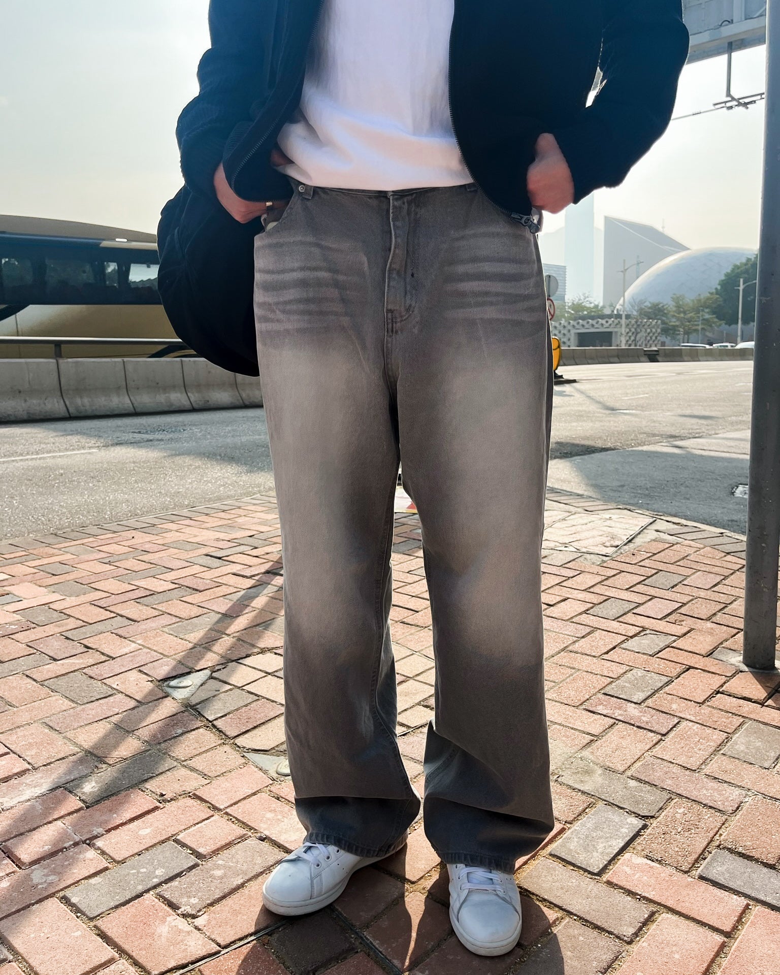 基本款黑色外套