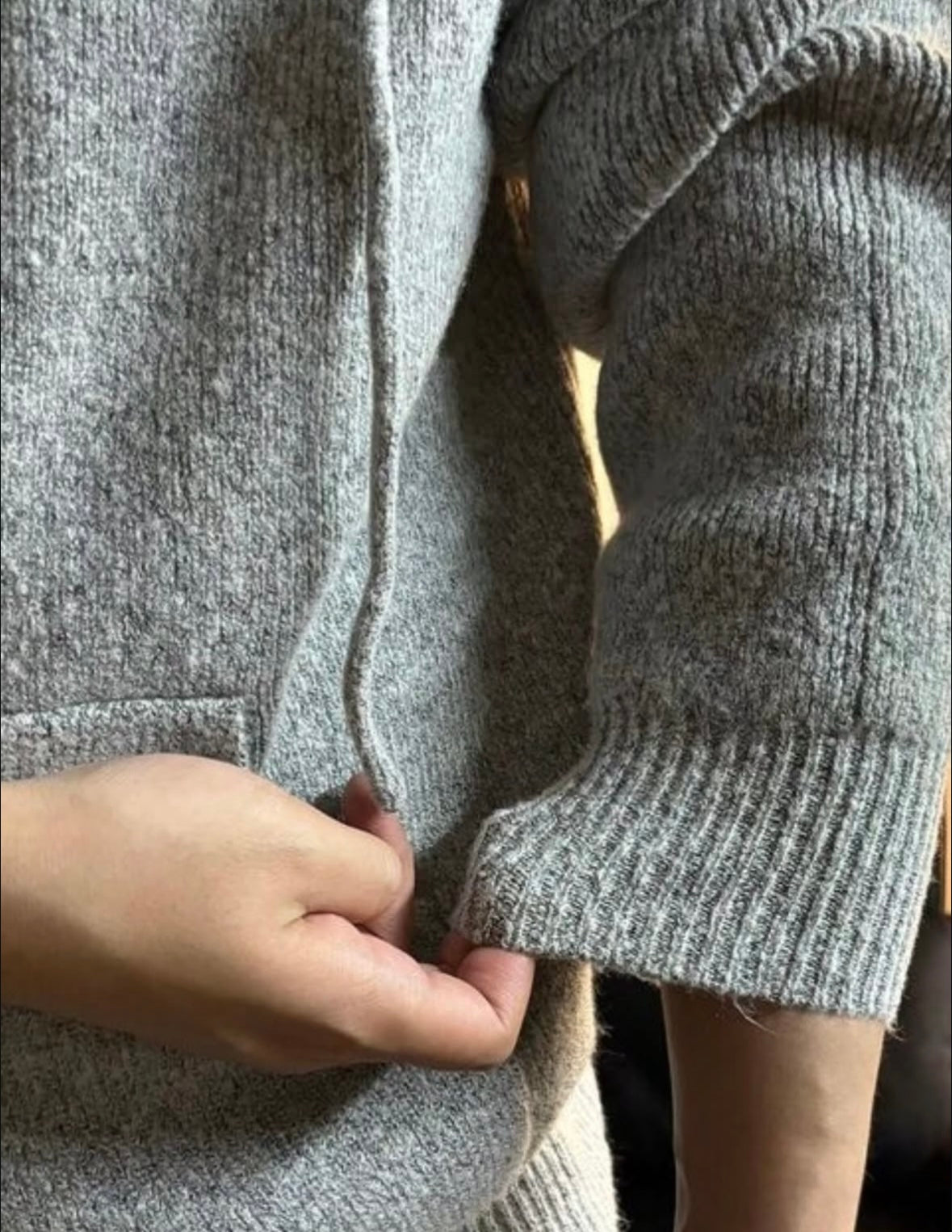 灰色針織外套