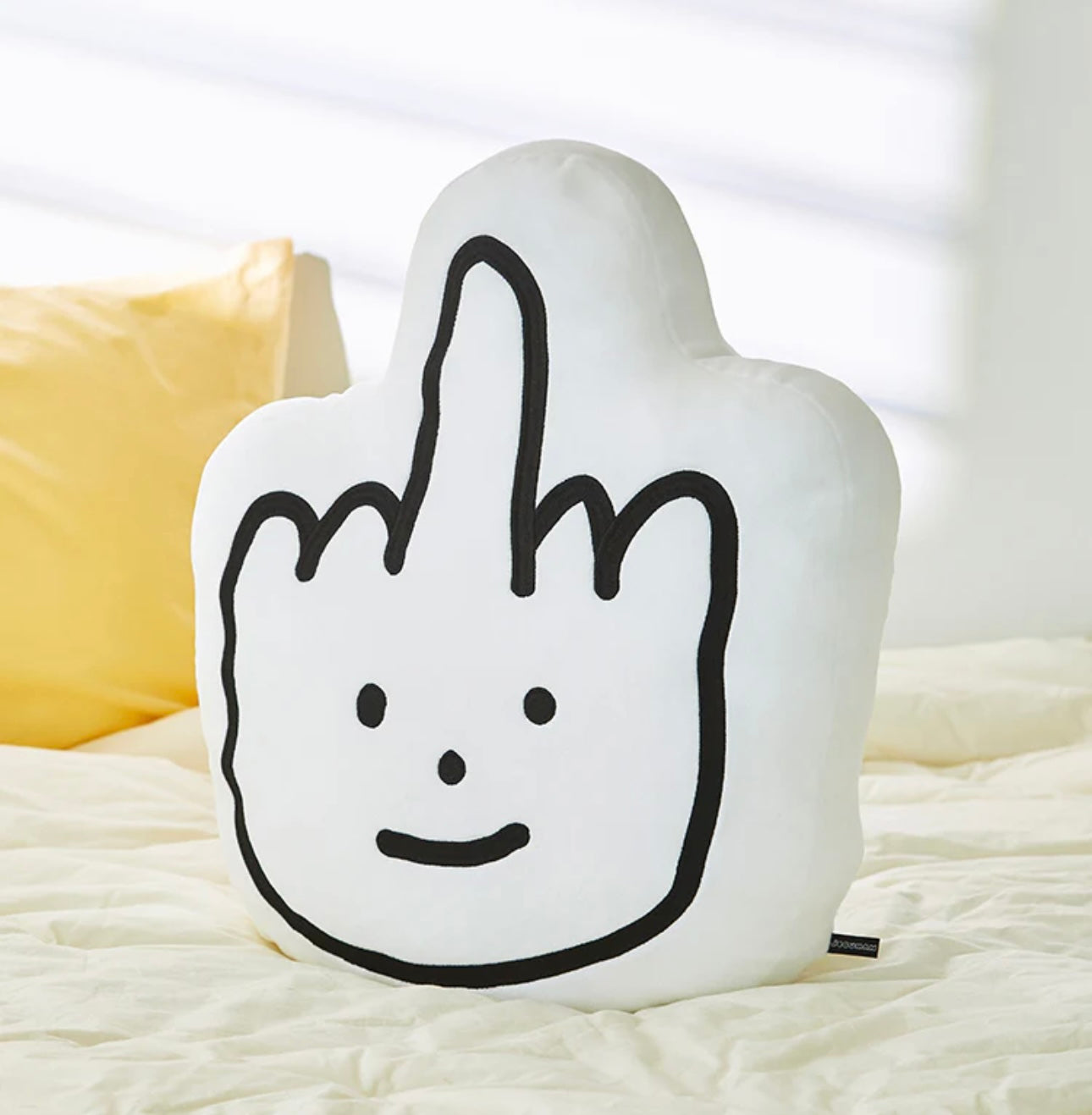 [減壓]LineFriends可愛不失禮貌舉中指抱枕