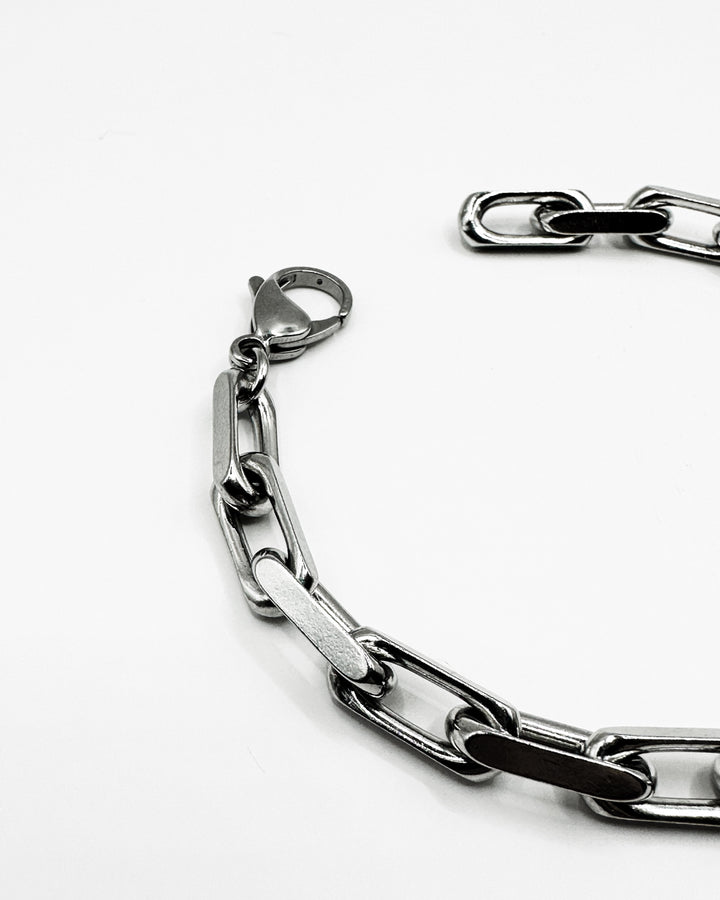 現貨 Fluid Square Chain Bracelet