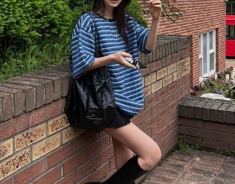 男女裝系列 水藍間條短袖上衣