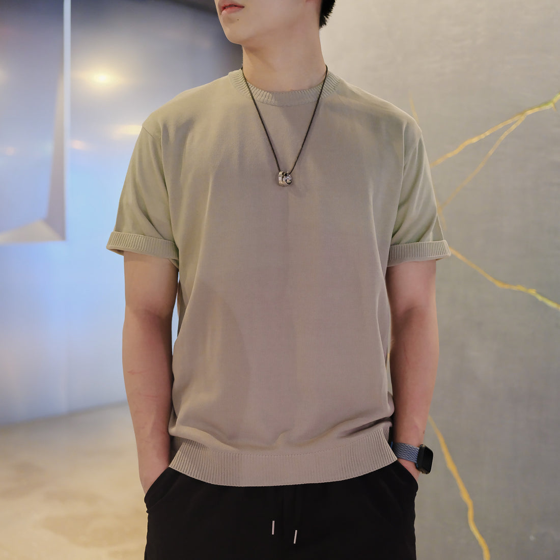 圓領基本款上衣