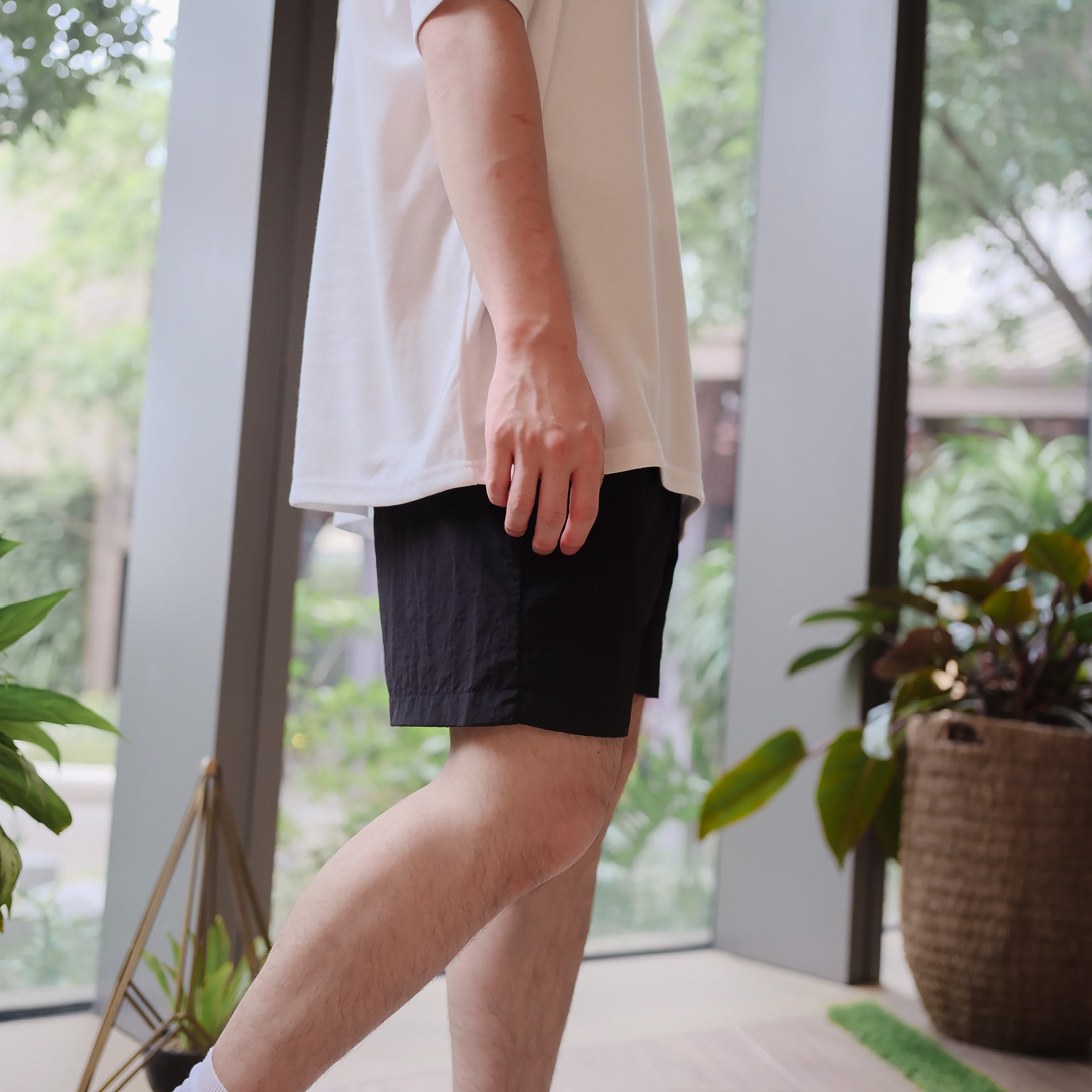 超透氣百搭黑色短褲Daily Nylon Black Shorts-韓國男裝