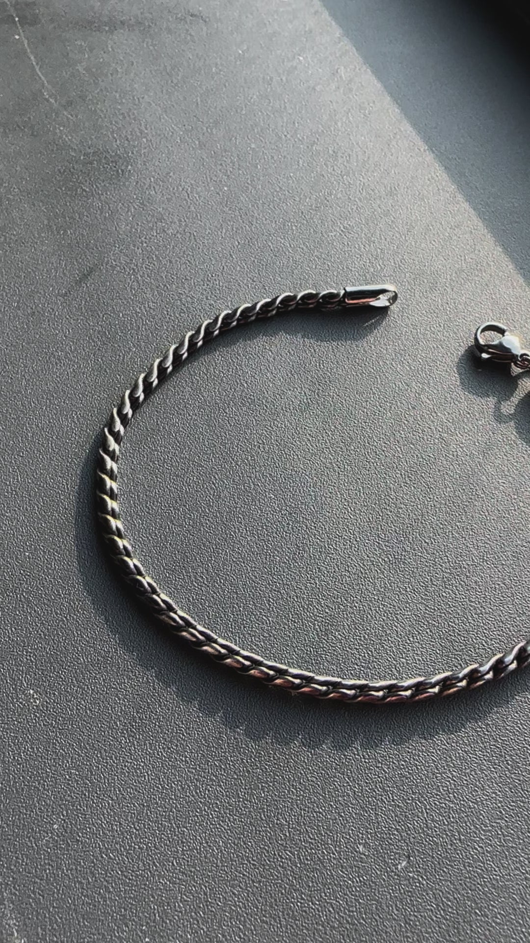 Twisted Bracelet