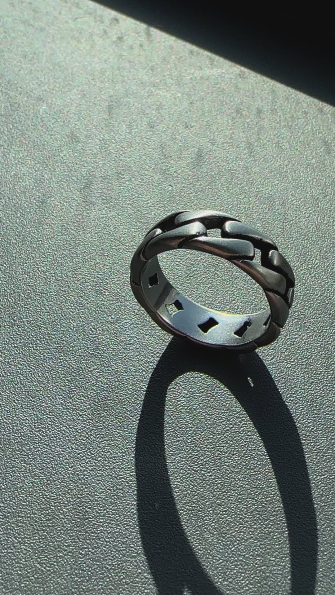 Twisted Ring
