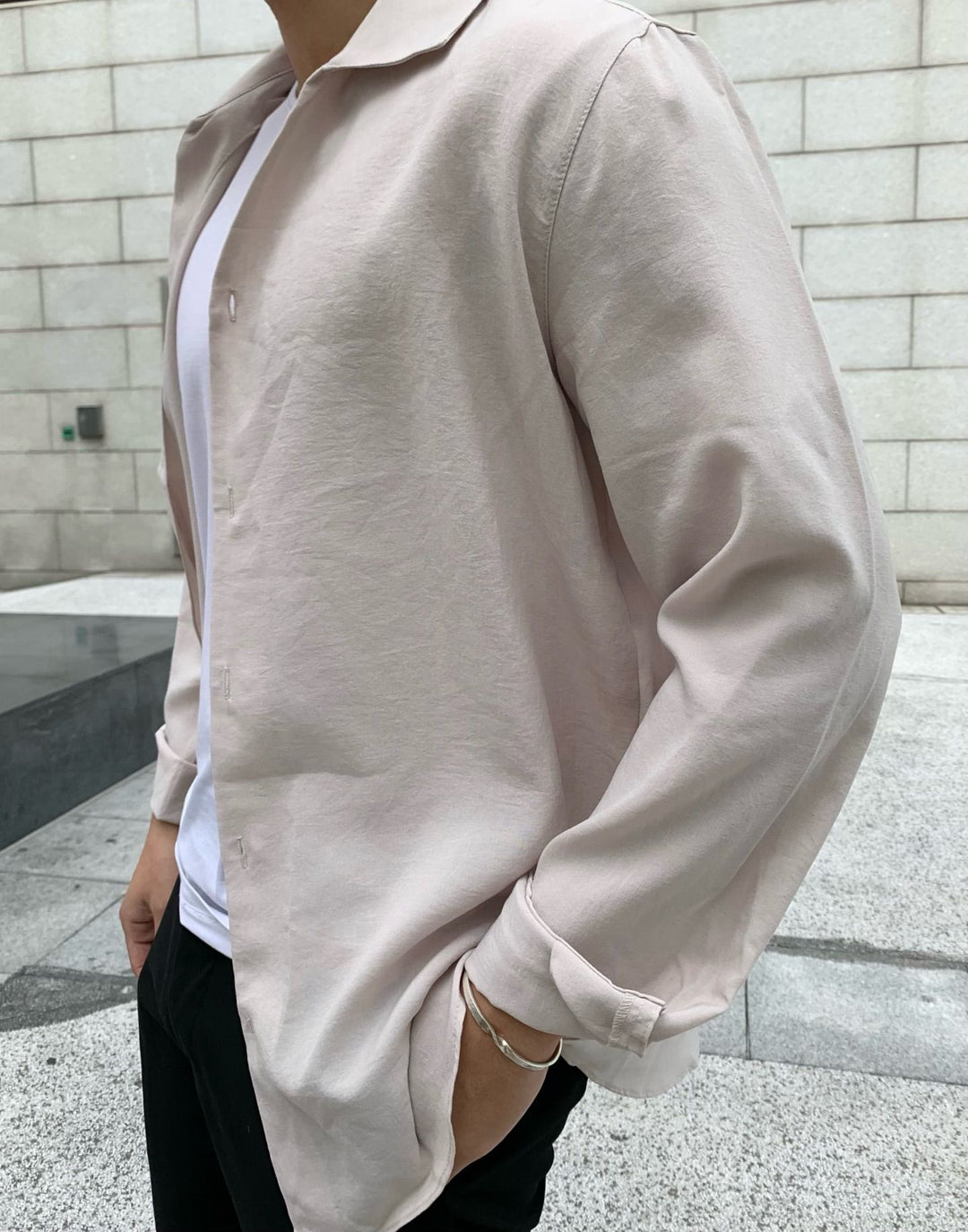 韓國男裝－Must-Have Shirt (Black/ Beige)