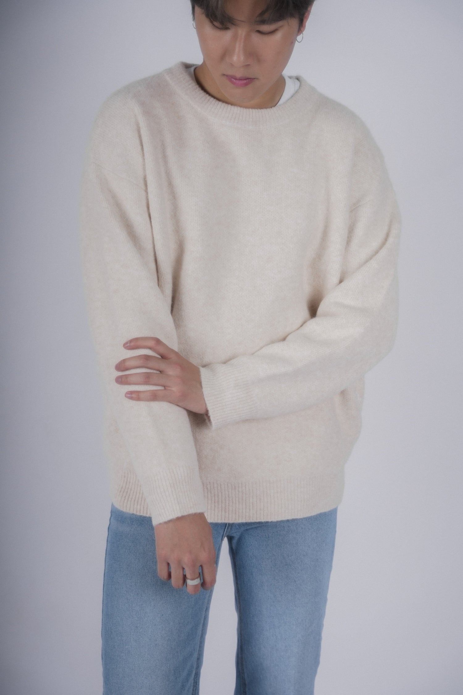 燕麥米色針織上衣Oatmeal Knit Top-韓國男裝