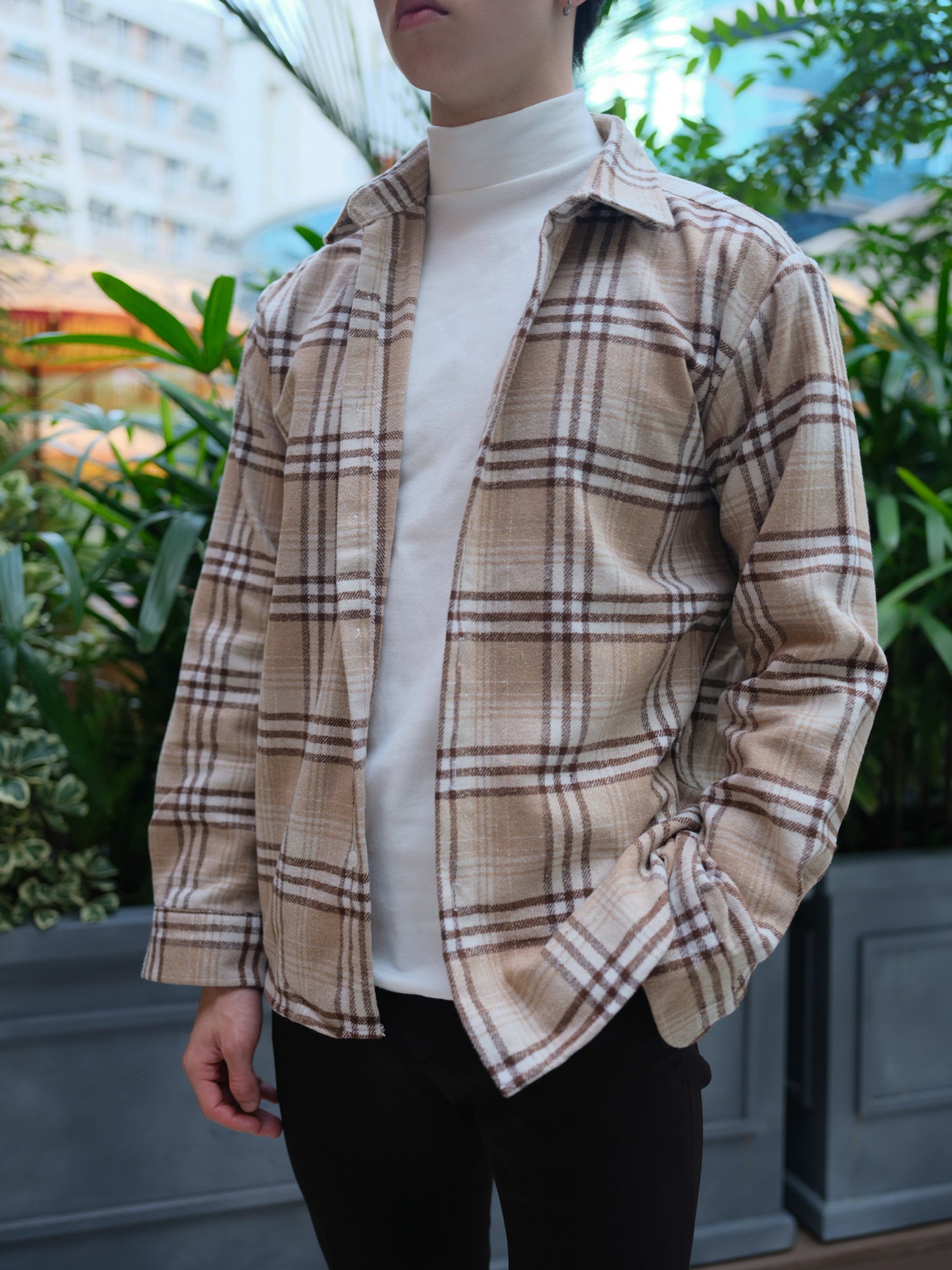 現貨 彈性半領上衣