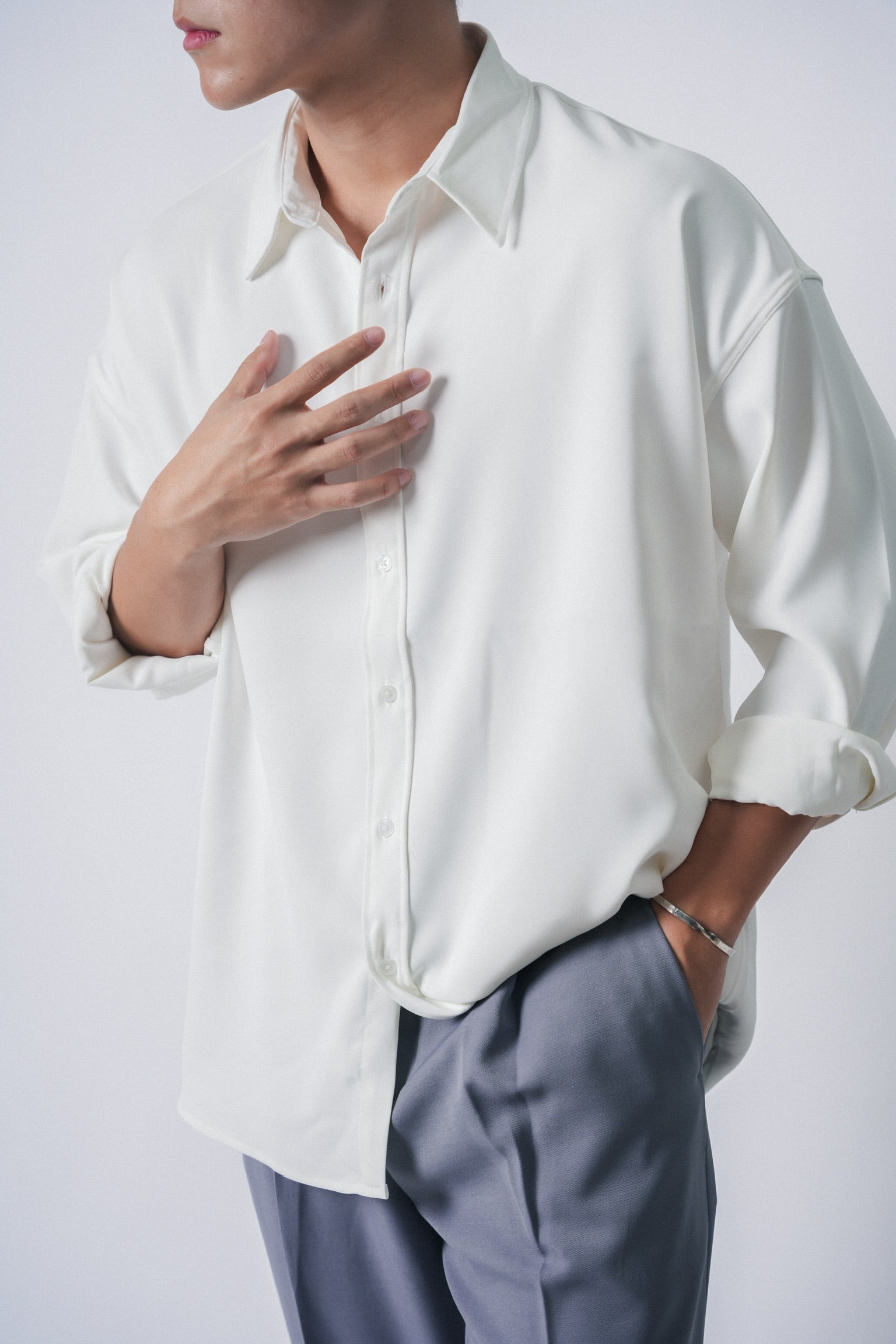 垂墜感滑身碳灰襯衫Basic Charcoal Shirt － 韓國男裝