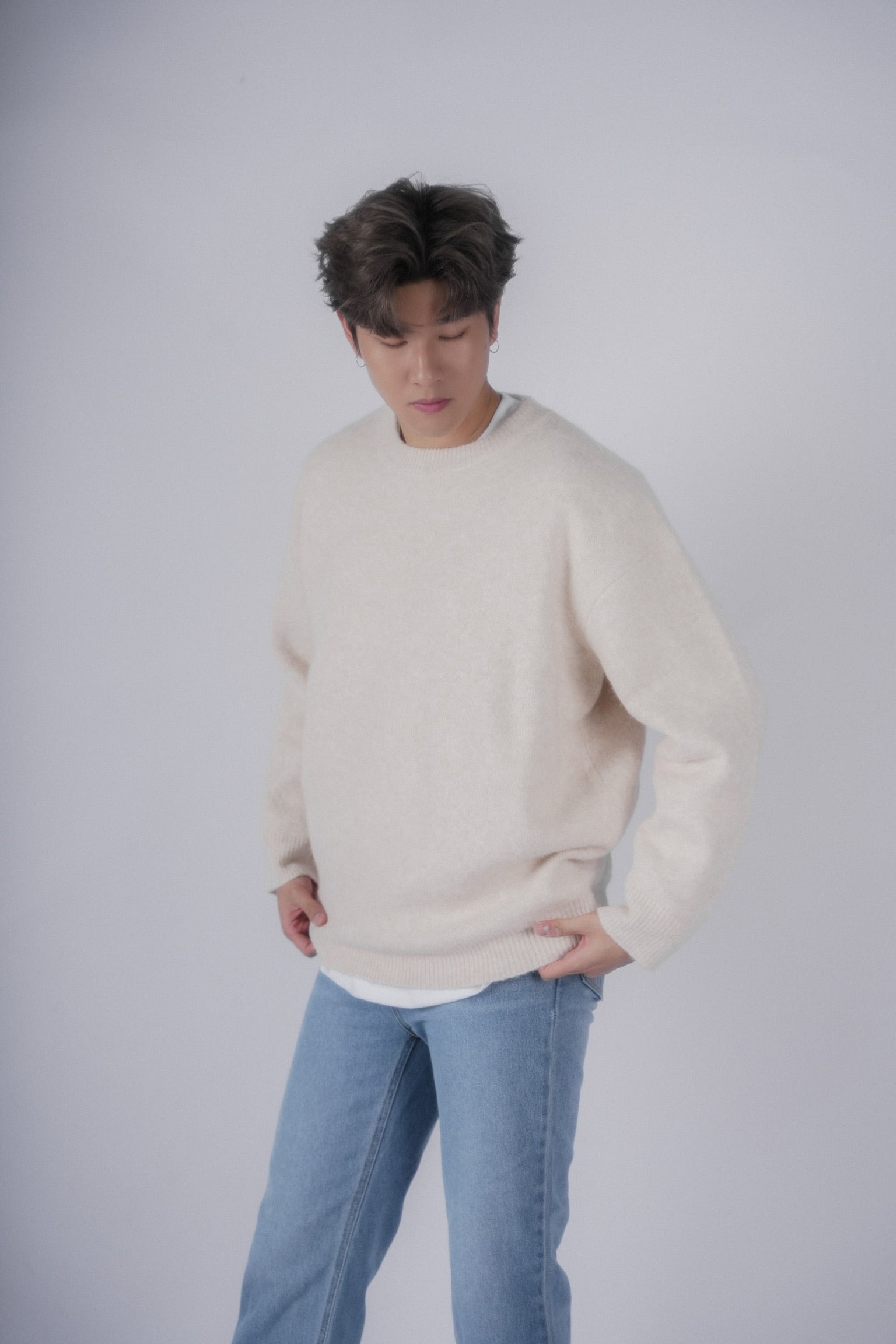 燕麥米色針織上衣Oatmeal Knit Top-韓國男裝