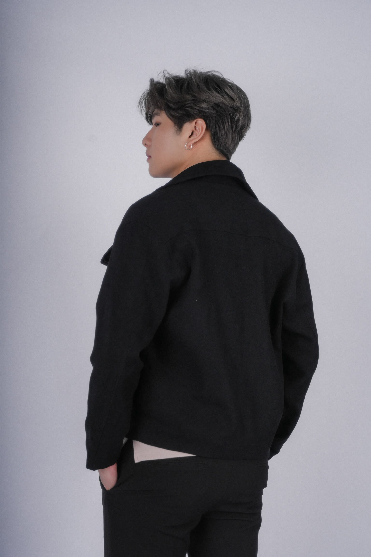 黑色挺身外套Trucker Jacket in Black－韓國男裝