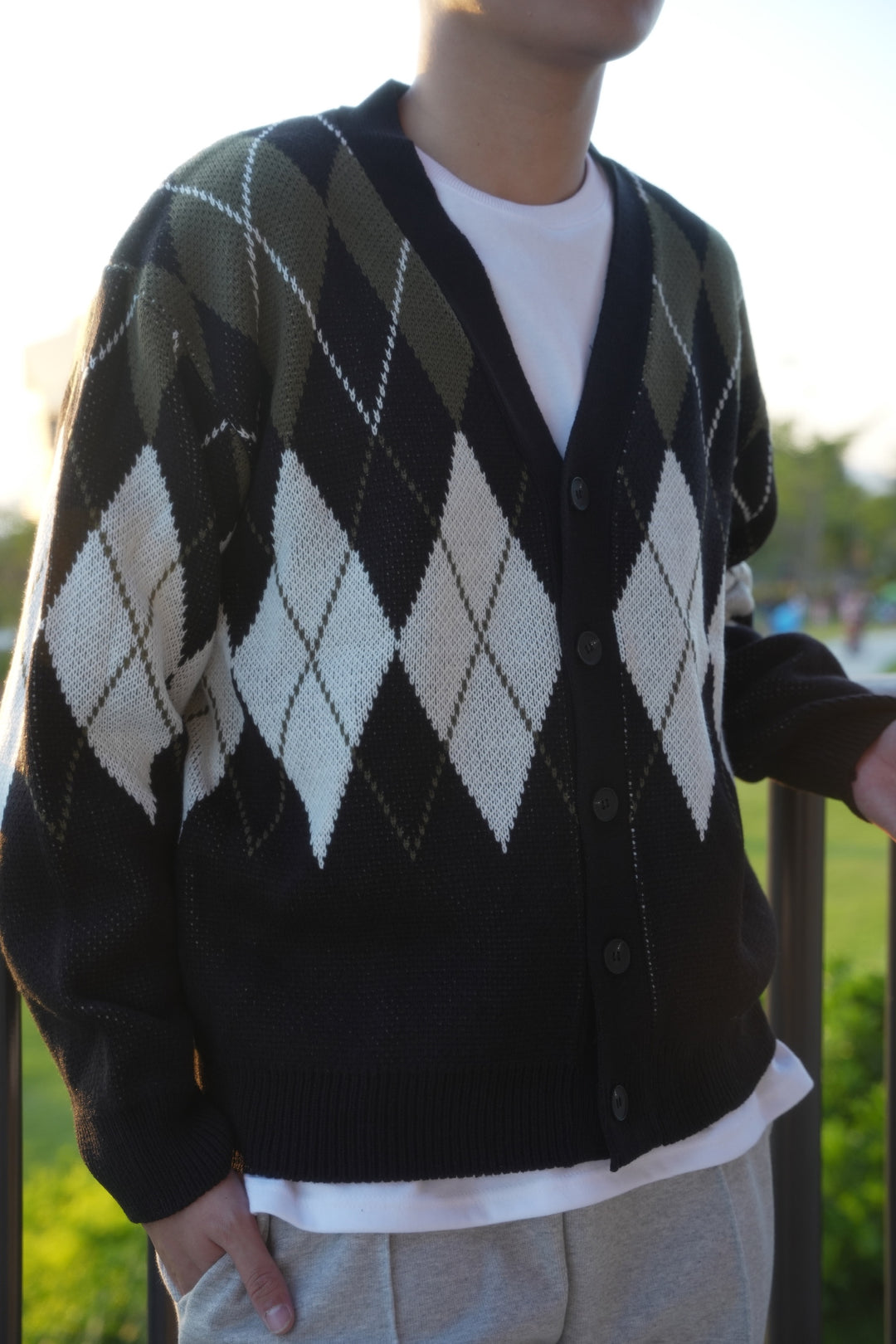 混色菱格紋針織外套Mixed Argyle Knit Cardigan－韓國男裝混色菱格紋針織外套Mixed Argyle Knit Cardigan－韓國男裝