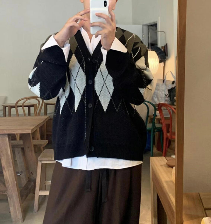 混色菱格紋針織外套Mixed Argyle Knit Cardigan－韓國男裝