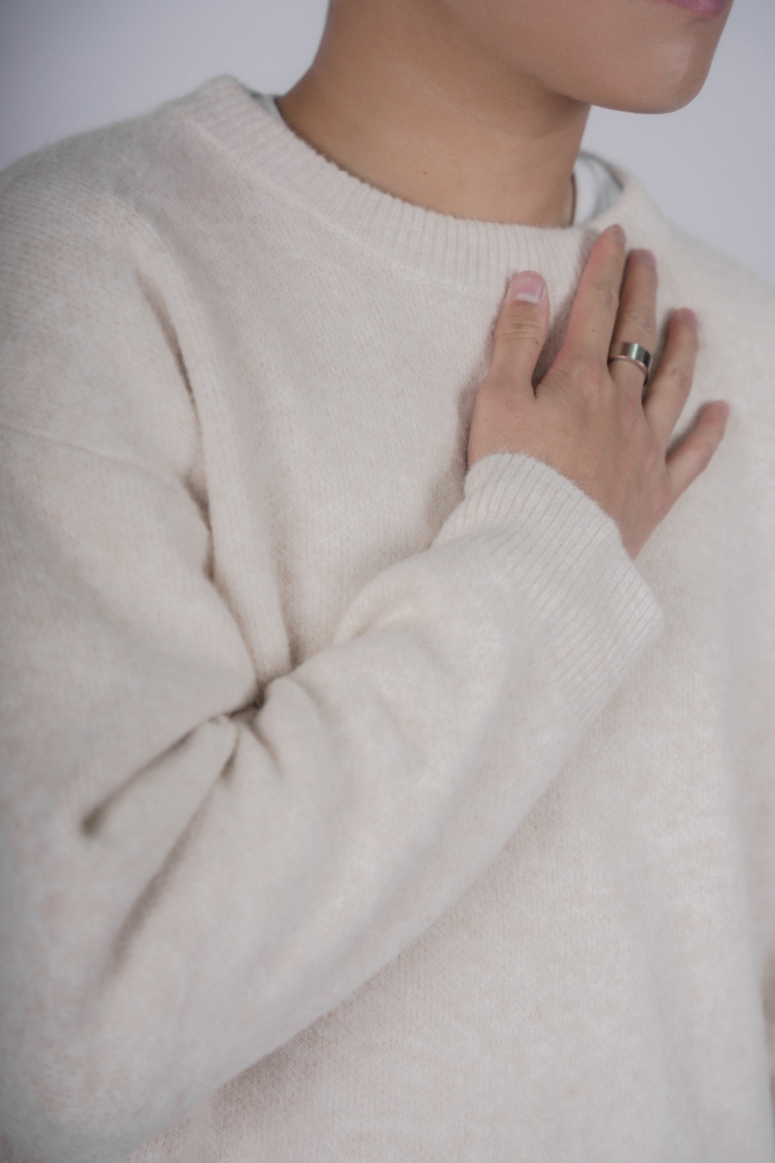 燕麥米色針織上衣Oatmeal Knit Top-韓國男裝