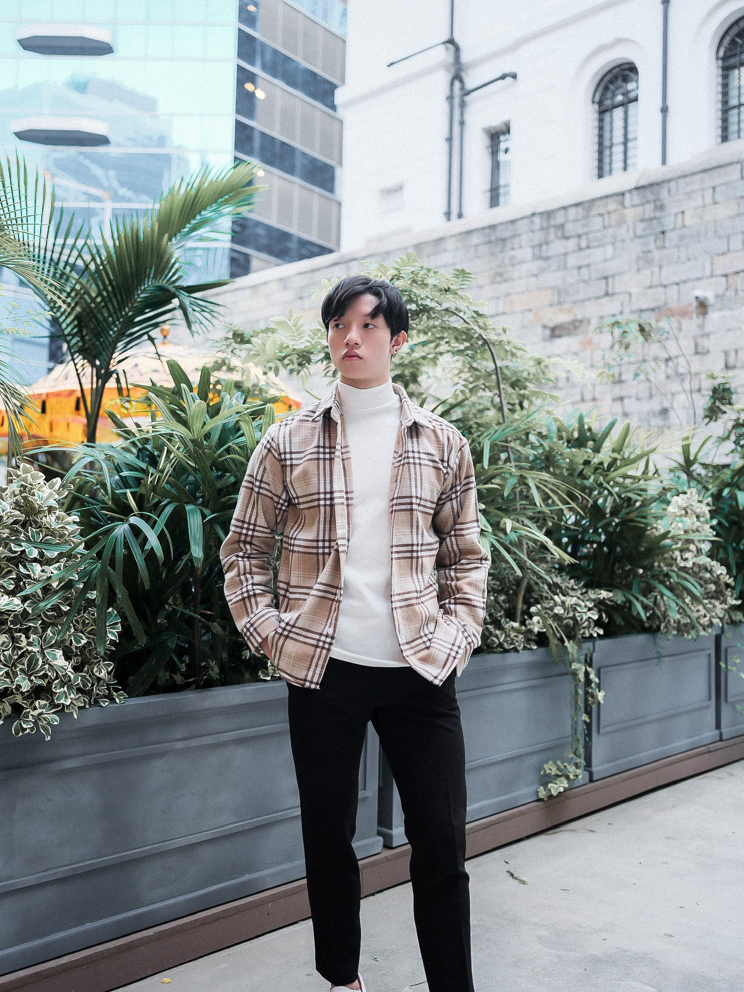 現貨 彈性半領上衣