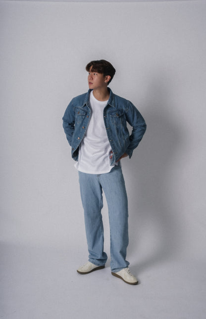 淺藍牛仔褲Light Washed Jeans-韓國男裝