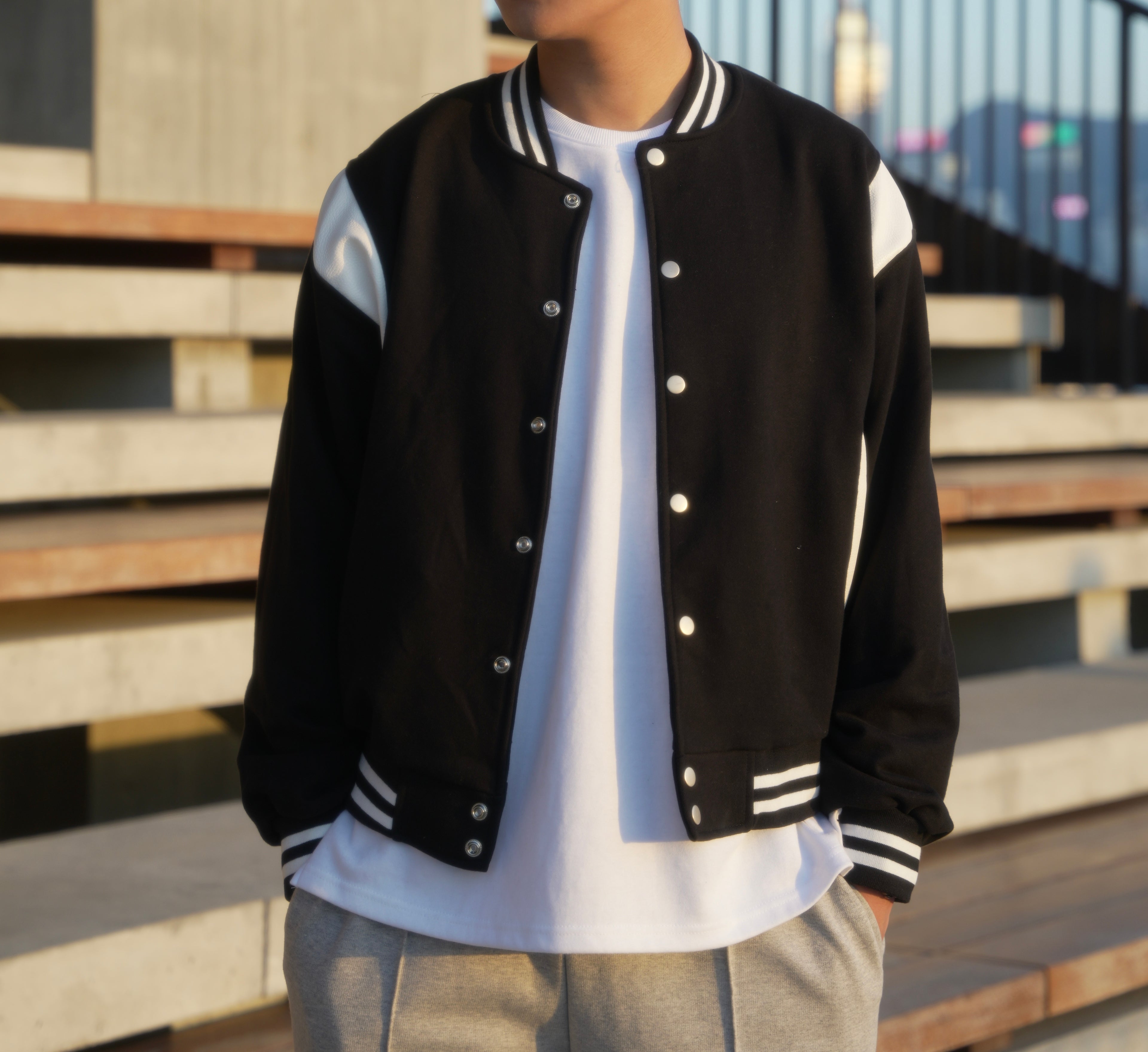 Black Varsity Jacket-韓國男裝