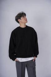 黑色毛毛上衣Fluffy Black Top-韓國男裝